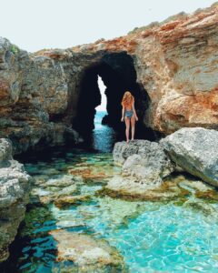 Cominotto Island cave, Comino malta boat rental