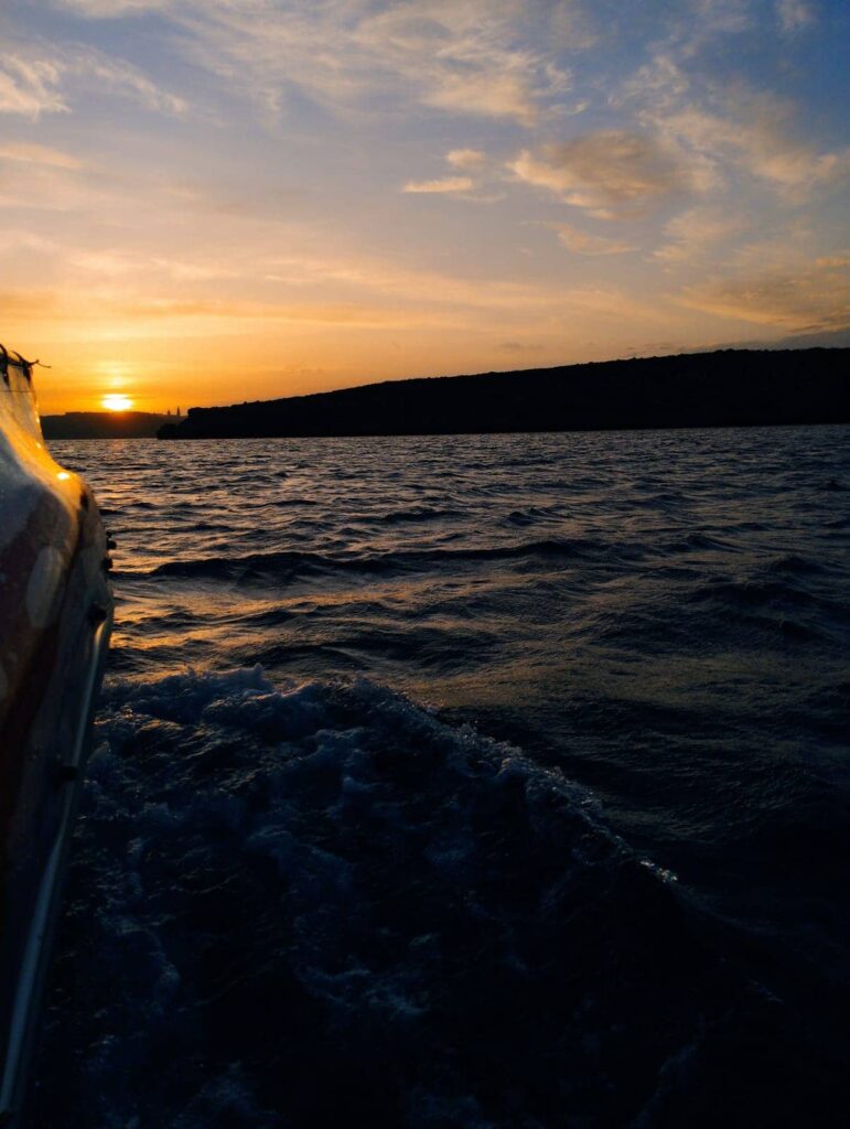 sunset-malta-boat