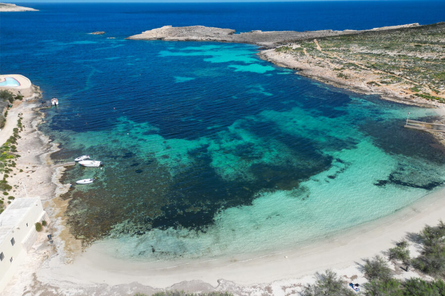 santa marija comino bay